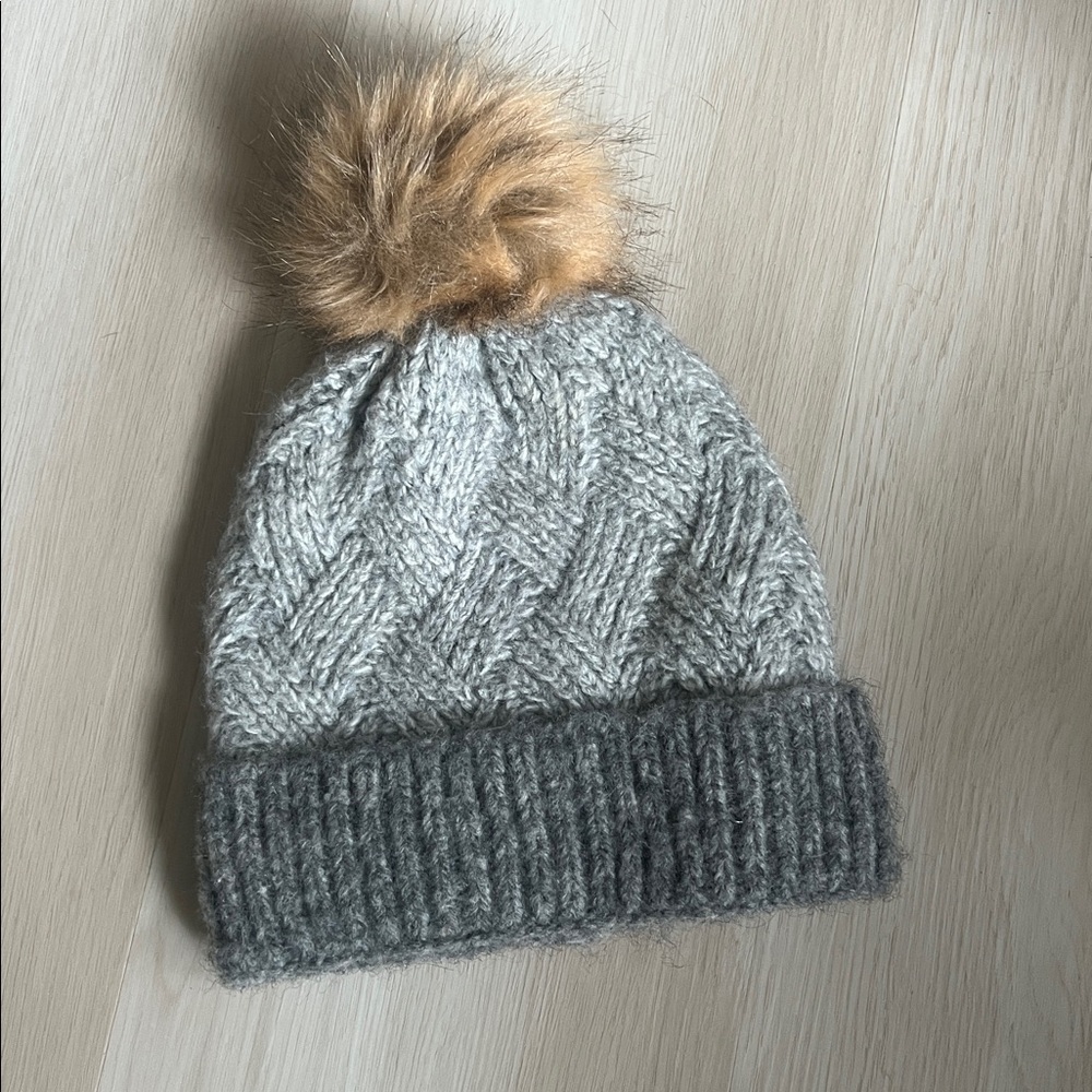 Gray Knit Beanie with Faux Fur Pom
